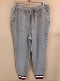 TOMMY HILFIGER SIZE MEDIUM Ladies EXERCISE