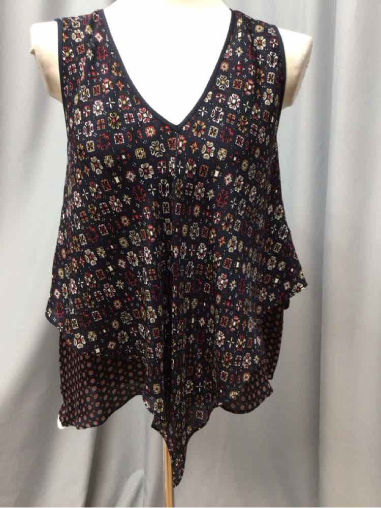 DEREK LAM SIZE MEDIUM Ladies BLOUSE