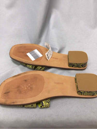 VINCE CAMUTO SIZE 10 Ladies SHOES