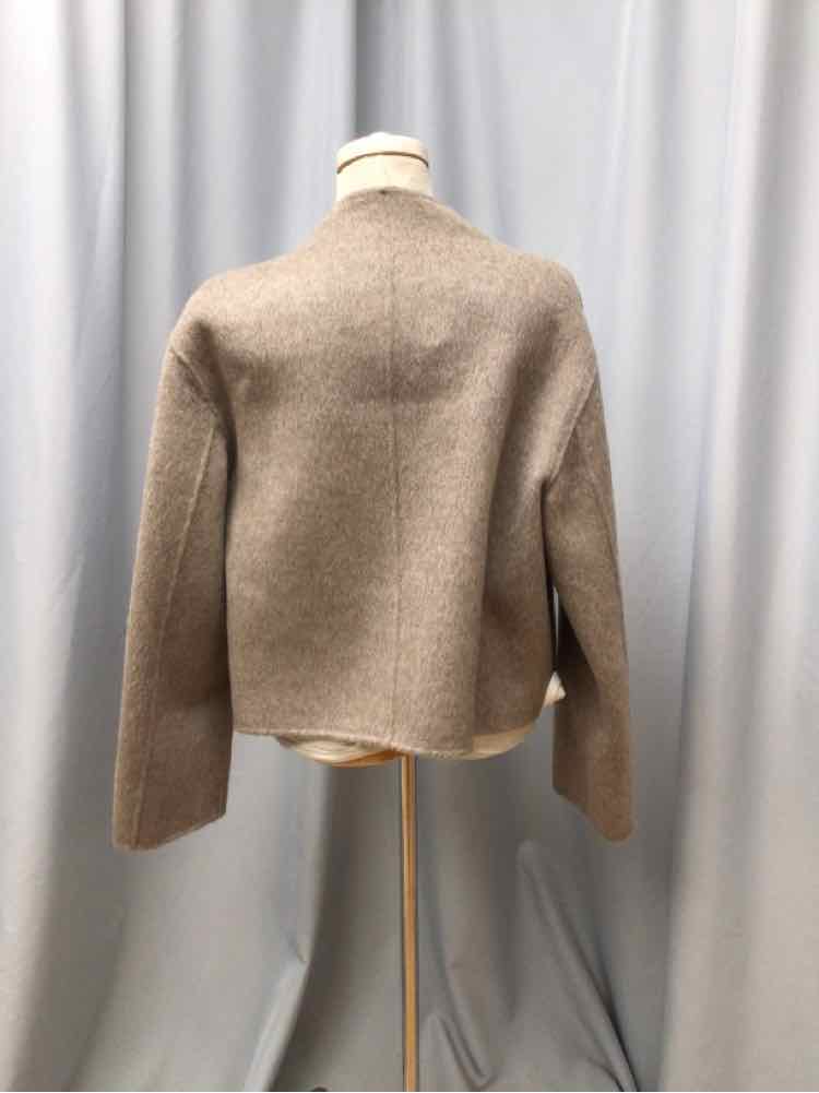 MASSIMO DUTTI SIZE LARGE Ladies JACKET