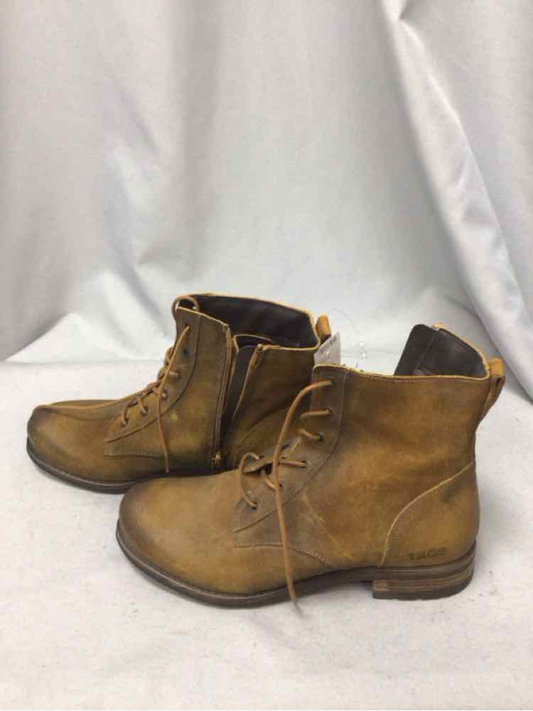TAOS SIZE 9 Ladies SHOES