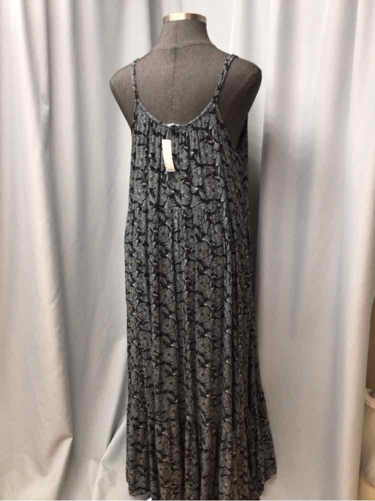 DIP SIZE 3 X Ladies DRESS