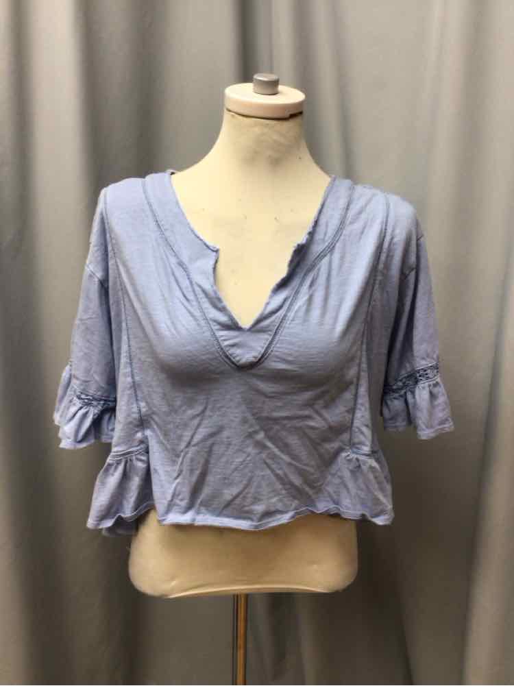AERIE SIZE MEDIUM Ladies TOP