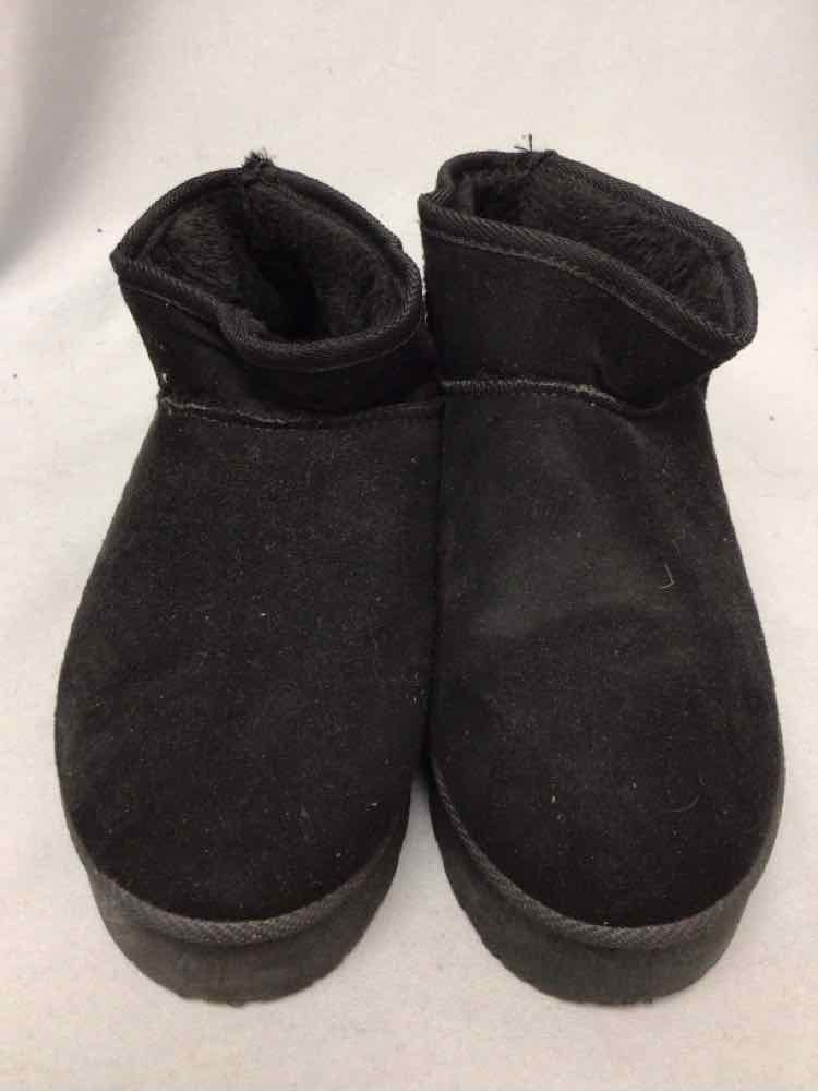 CHOSEN STEPS SIZE 9 Ladies SHOES