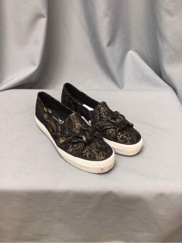 KEDS SIZE 9 1/2 Ladies SHOES