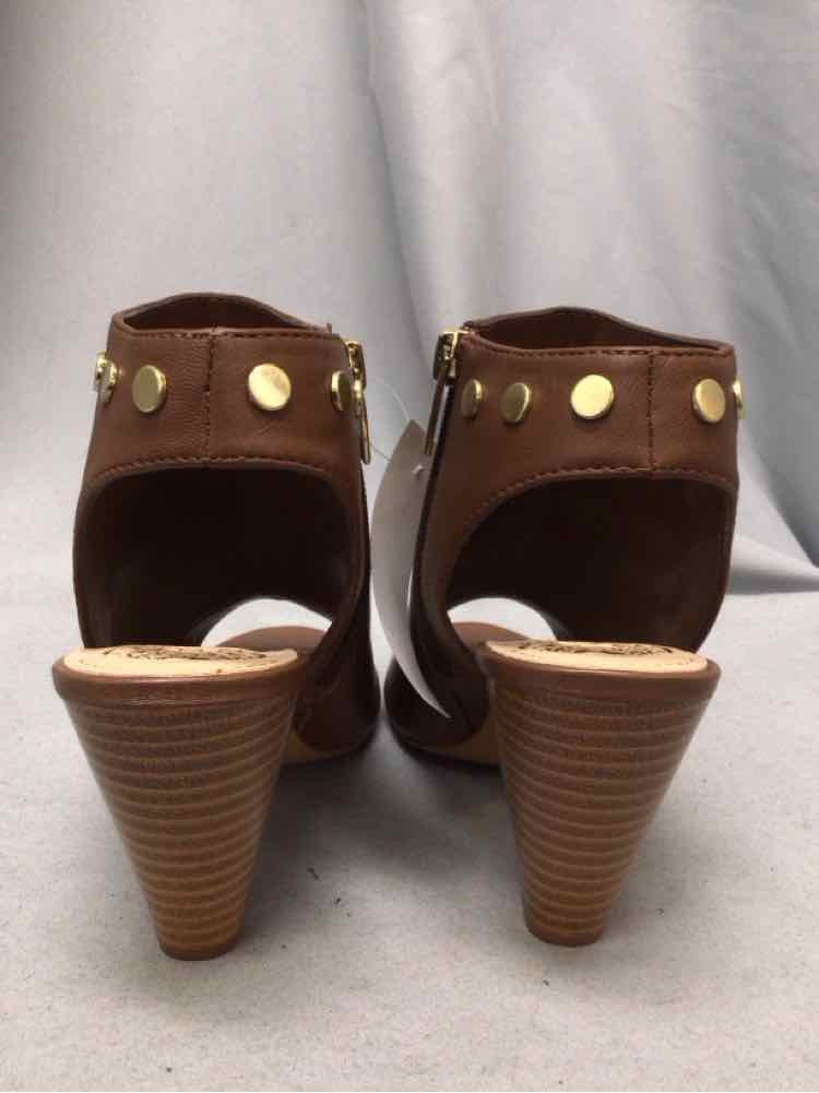 VINCE CAMUTO SIZE 8 1/2 Ladies SHOES