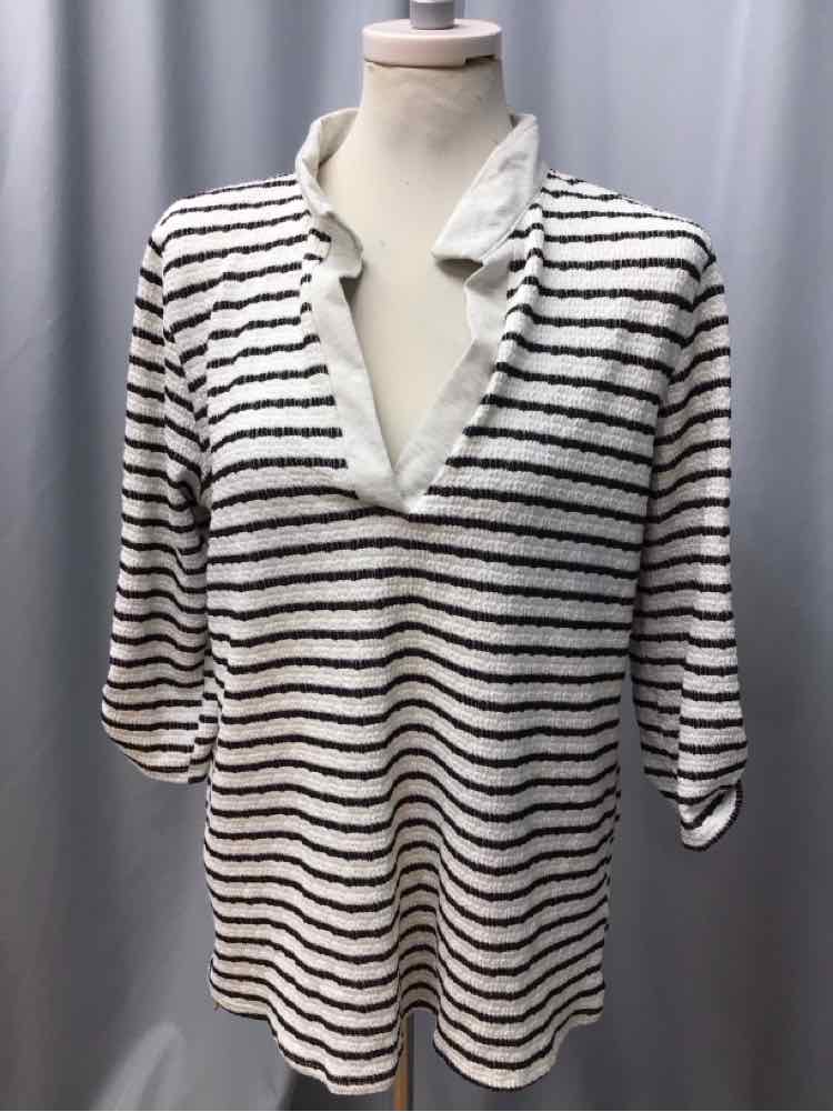 HEIMISH USA SIZE MEDIUM Ladies TOP