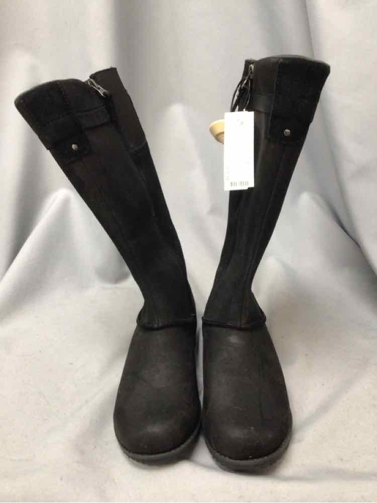 EDDIE BAUER SIZE 8 Ladies SHOES