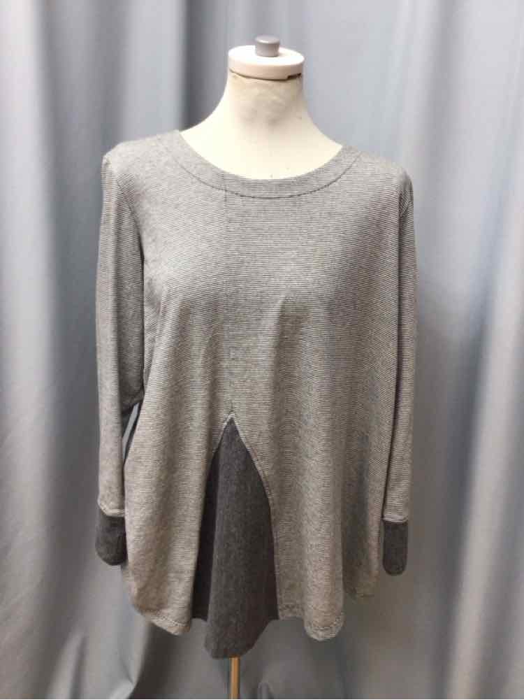 LUR SIZE X LARGE Ladies TOP