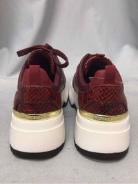 MICHAEL KORS SIZE 6 Ladies SHOES
