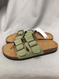 MOUNTAIN SOLE SIZE 9 Ladies SHOES