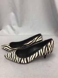 MICHAEL KORS SIZE 6 Ladies SHOES