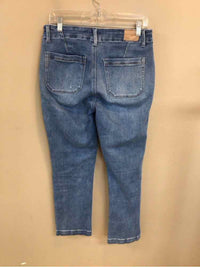 PAIGE SIZE 28 Ladies JEANS
