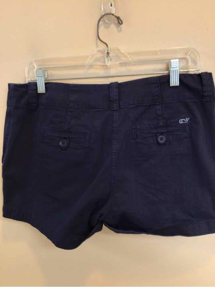 VINEYARD VINES SIZE 4 Ladies SHORTS