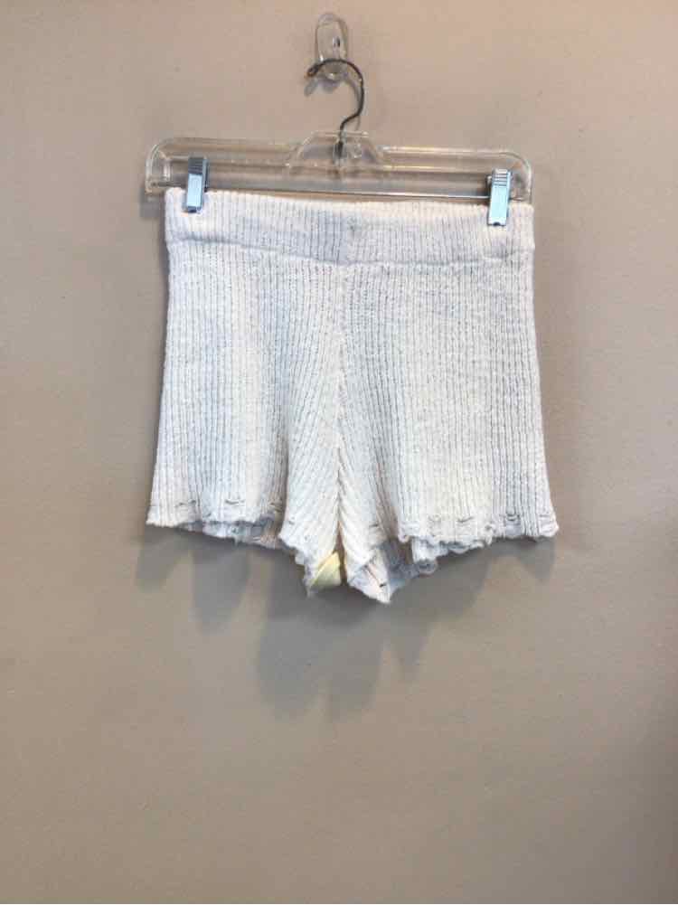 MOON & MADISON SIZE MEDIUM Ladies SHORTS