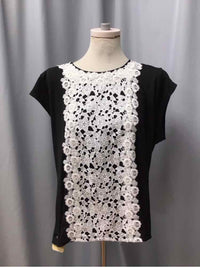 KARL LAGERFELD SIZE X LARGE Ladies TOP