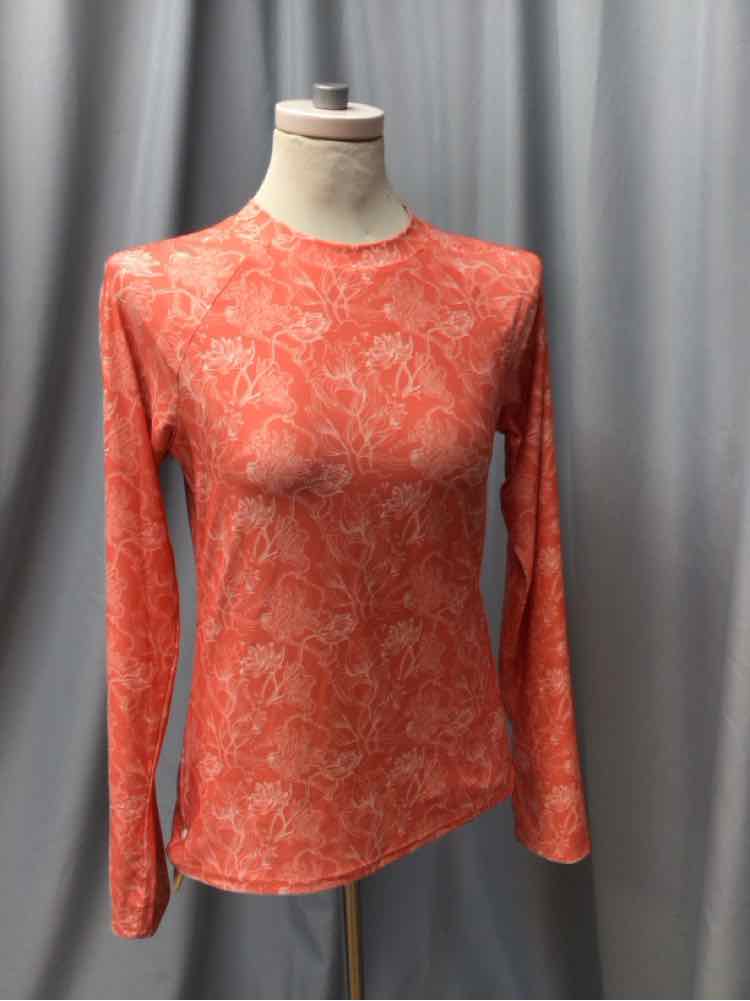 THE AMERICAN OUTSDOORSMAN SIZE MEDIUM Ladies EXERCISE