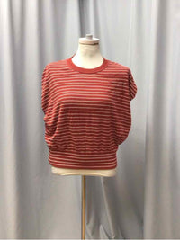 BANANA REPUBLIC SIZE SMALL Ladies TOP
