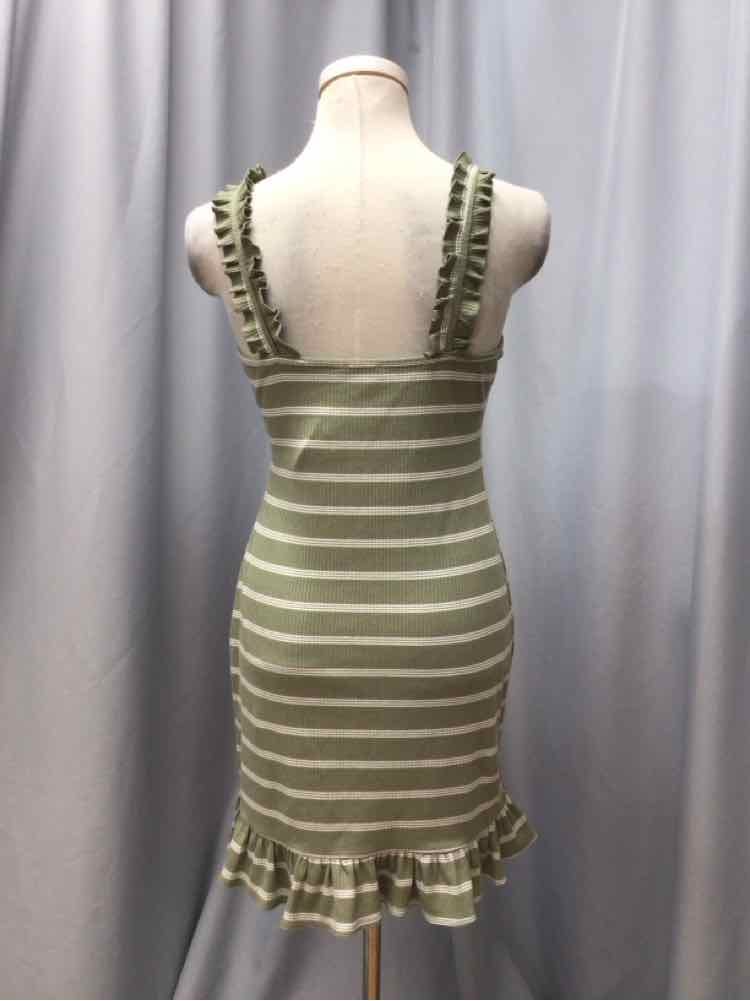 LELIS SIZE MEDIUM Ladies DRESS