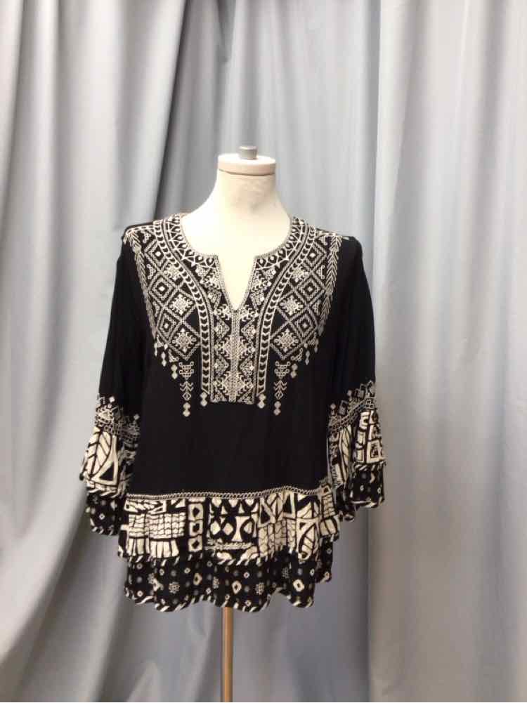 JOHN MARK SIZE MEDIUM Ladies BLOUSE