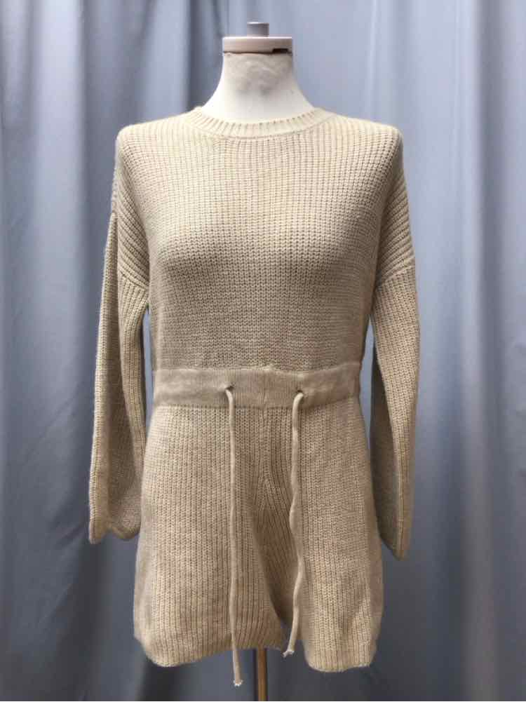 VERNACULAR SIZE SMALL Ladies DRESS