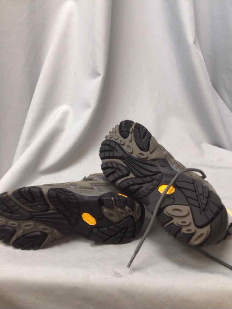MERRELL SIZE 7 Ladies SHOES