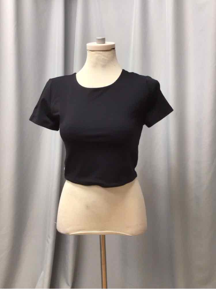 ARITZIA SIZE LARGE Ladies TOP