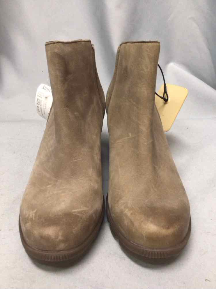 SOREL SIZE 9 1/2 Ladies SHOES