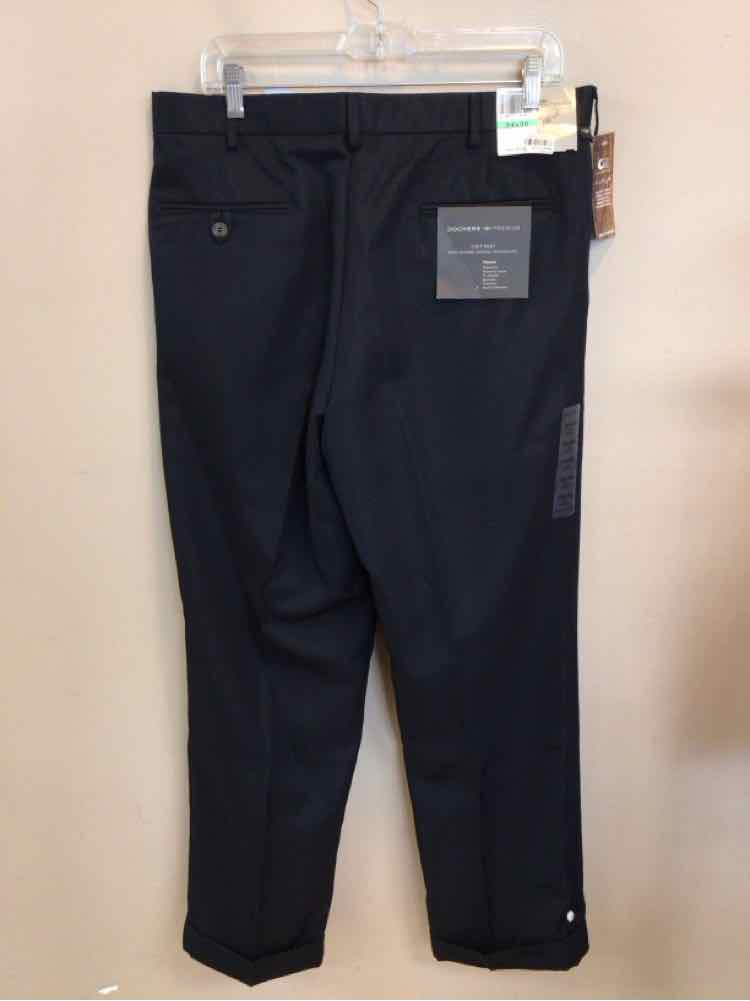 SIZE 34 DOCKERS Men's PANTS
