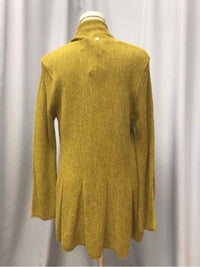 BEYOND THREADS SIZE MEDIUM Ladies TOP