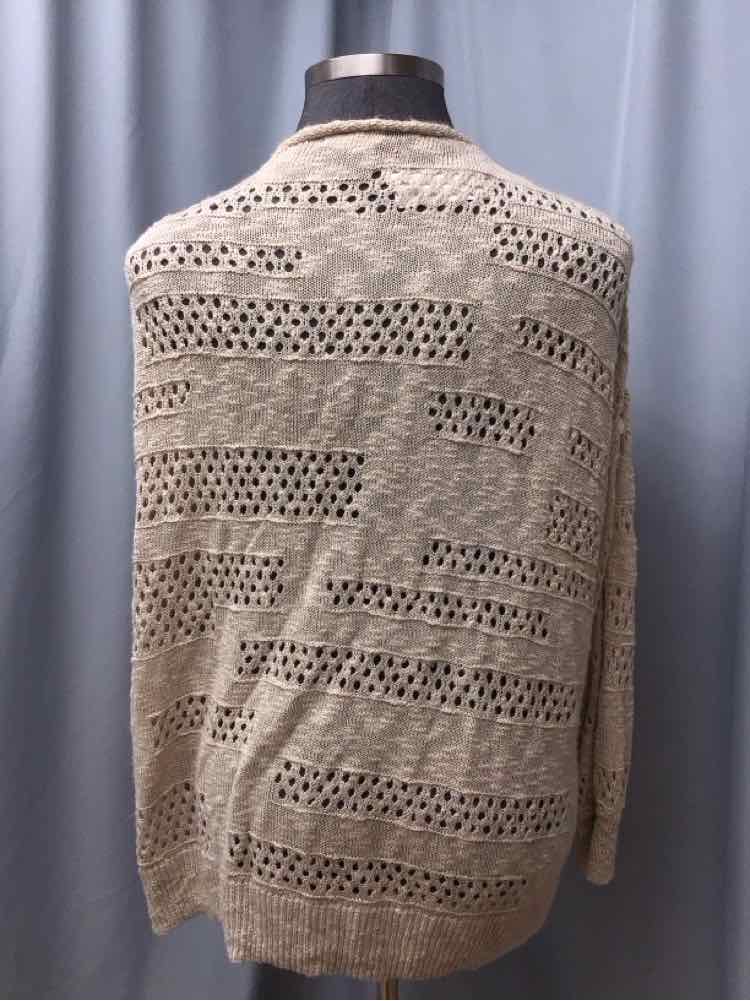 INVOLAND SIZE 16 Ladies TOP