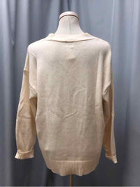 A NEW DAY SIZE MEDIUM Ladies TOP