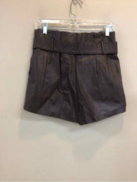 HONEY PUNCH SIZE MEDIUM Ladies SHORTS