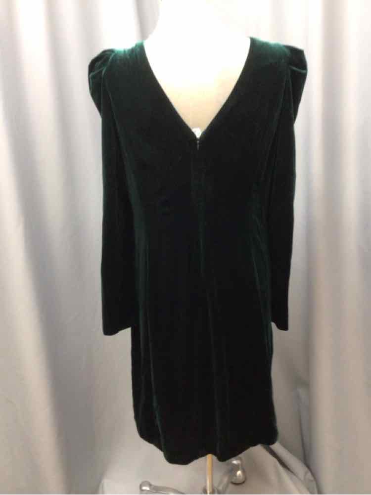 VINCE CAMUTO SIZE 14 Ladies DRESS