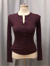 AMERICAN EAGLE SIZE XSMALL Ladies TOP