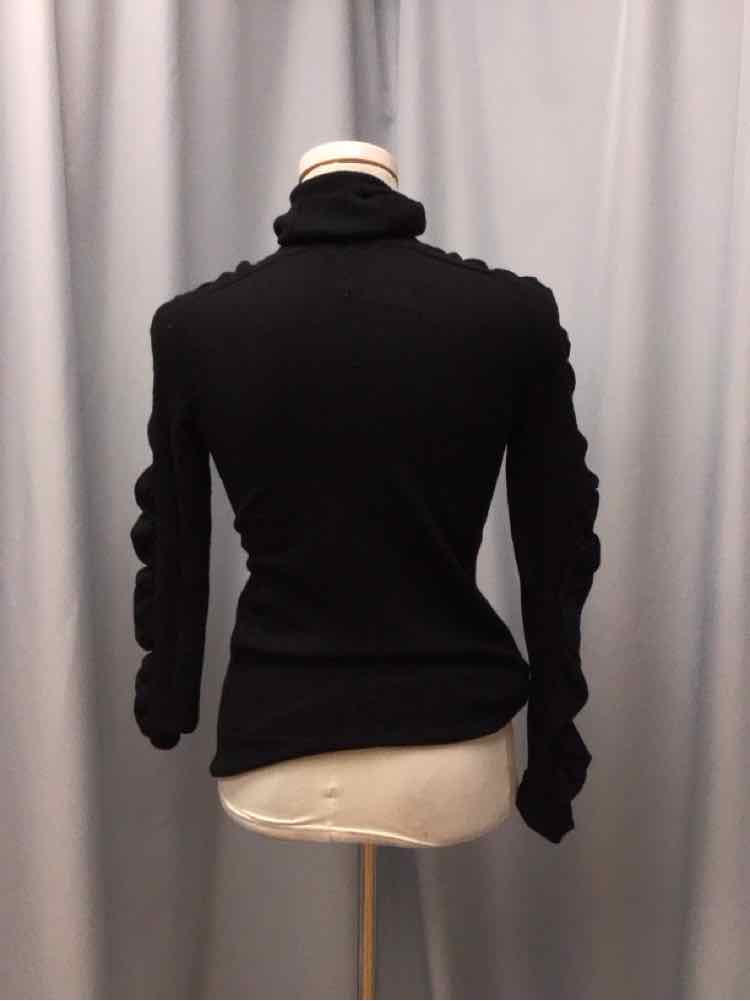 VINCE CAMUTO SIZE XSMALL Ladies TOP