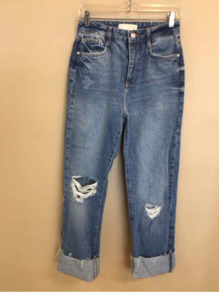 ZARA SIZE 4 Ladies JEANS