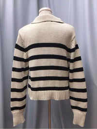 DISSH SIZE SMALL Ladies TOP