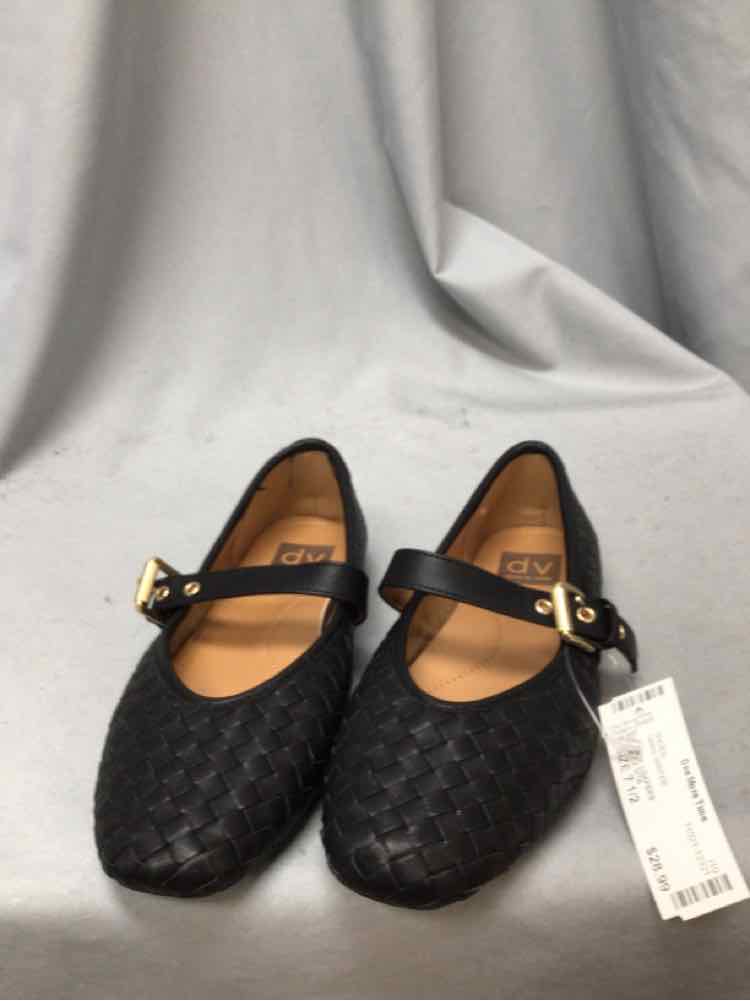 DOLCE VITA SIZE 7 1/2 Ladies SHOES