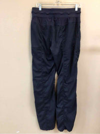 LULULEMON SIZE MEDIUM Ladies EXERCISE