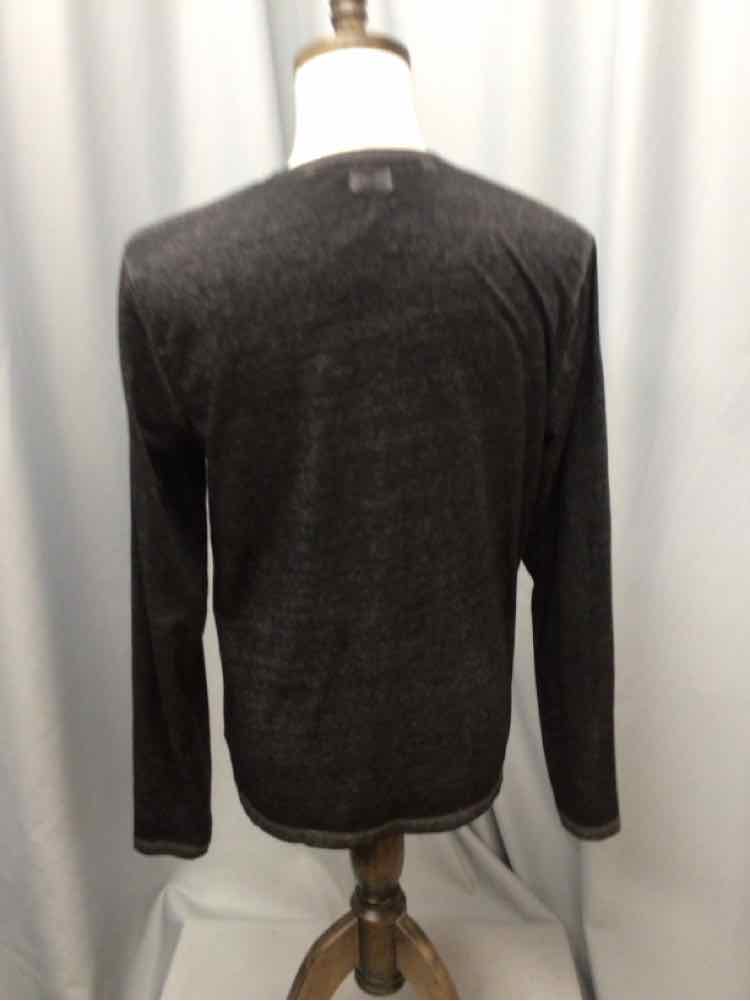 SIZE MEDIUM BUFFALO Men's SHIRTS