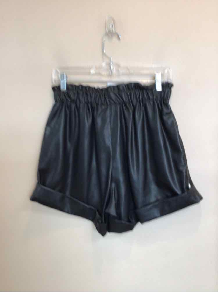 BLACK TAPE SIZE MEDIUM Ladies SHORTS