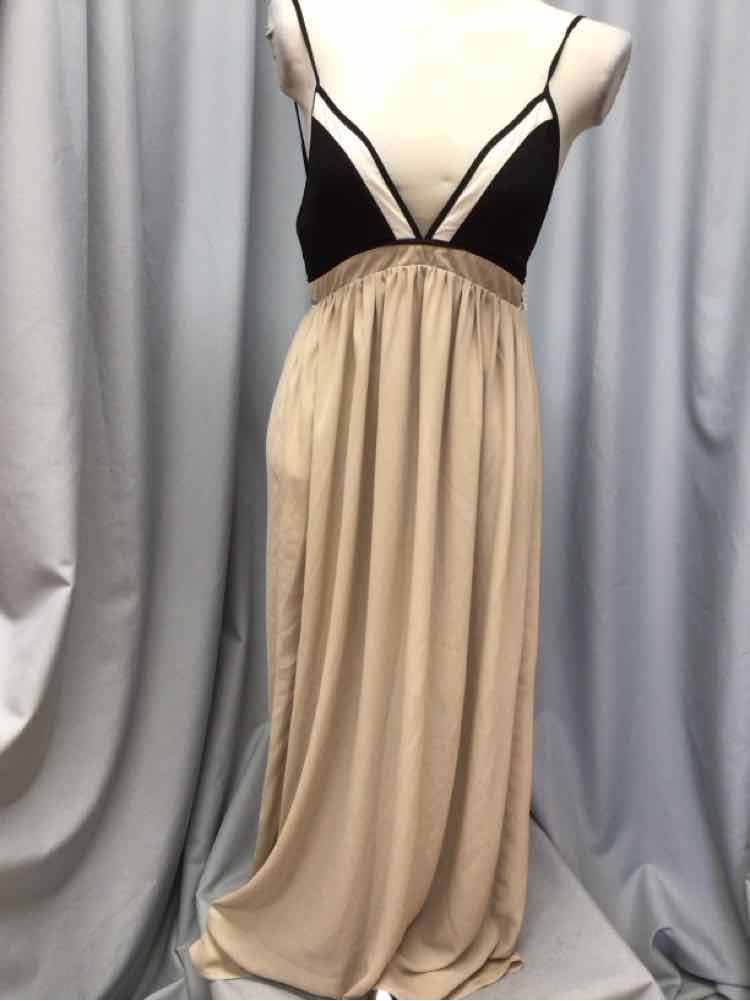 QUINN SIZE SMALL Ladies DRESS