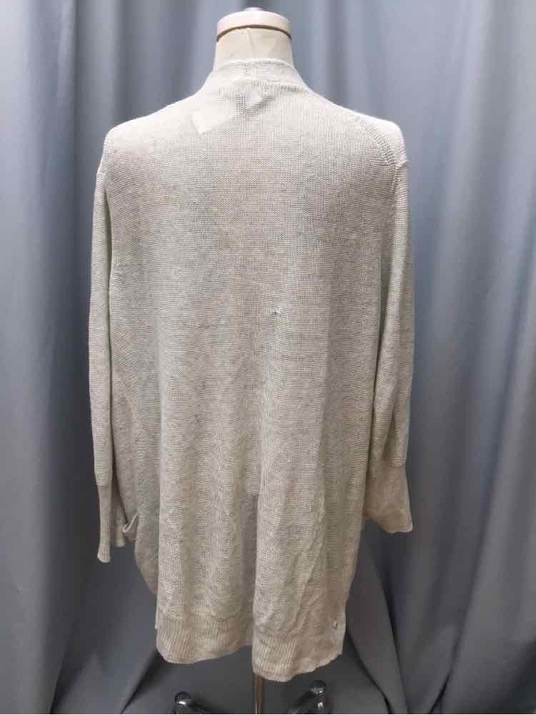 BANANA REPUBLIC SIZE LARGE Ladies TOP