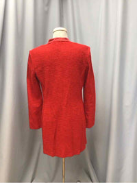 ST. JOHN SIZE 8 Ladies TOP