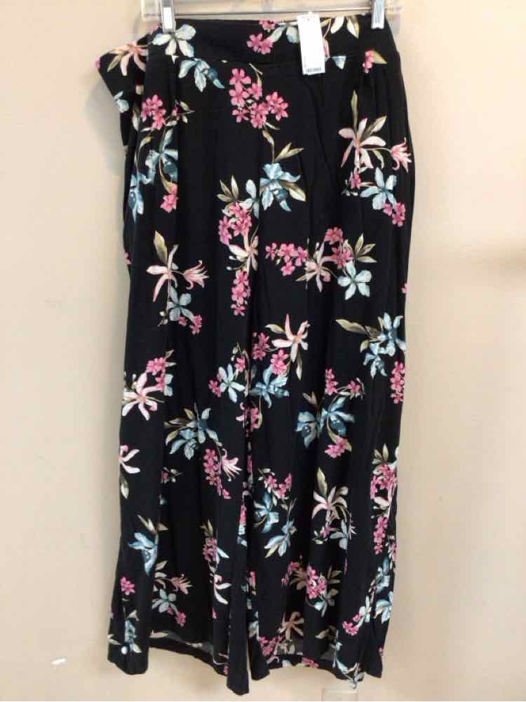 TORRID SIZE 4 X Ladies PANTS