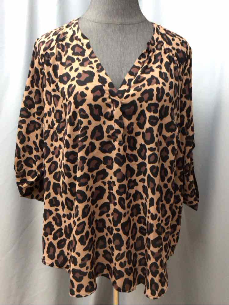 TORRID SIZE 4 X Ladies BLOUSE