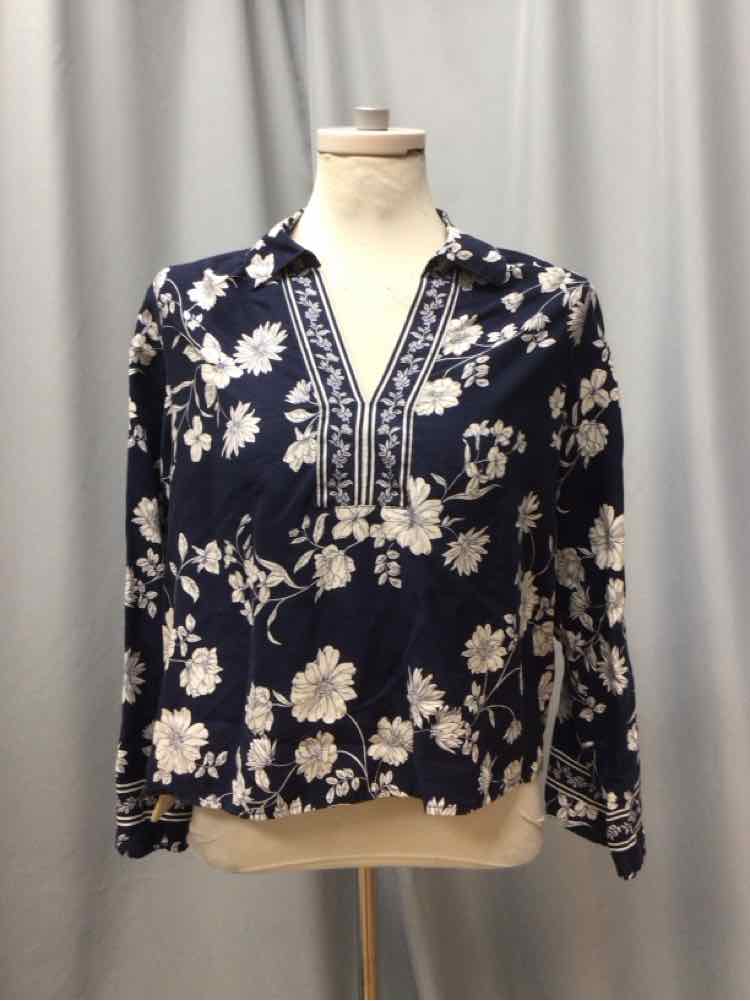 LOFT SIZE SMALL PET Ladies BLOUSE