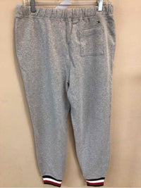TOMMY HILFIGER SIZE MEDIUM Ladies EXERCISE
