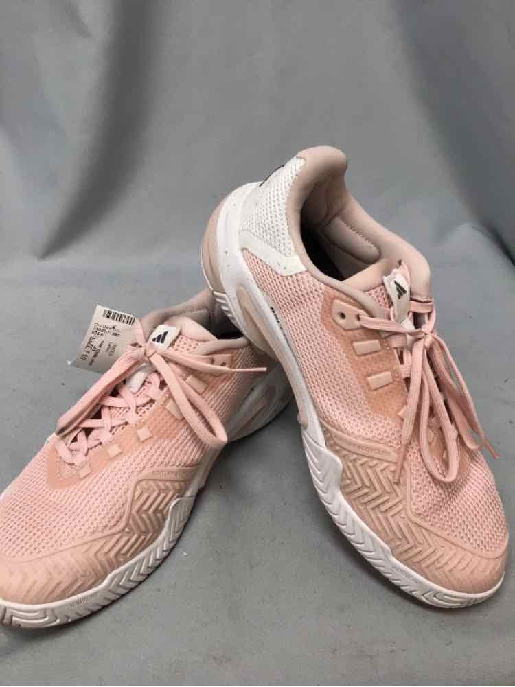 ADIDAS SIZE 7 1/2 Ladies SHOES